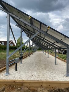 This approach aligned with both the environmental objectives of the project and the requirements of the conservation area.